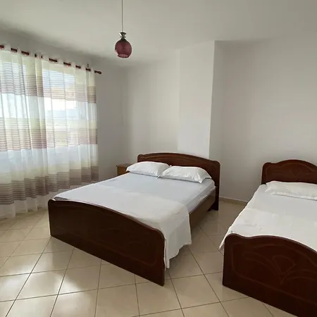 Zani’s Apartament *