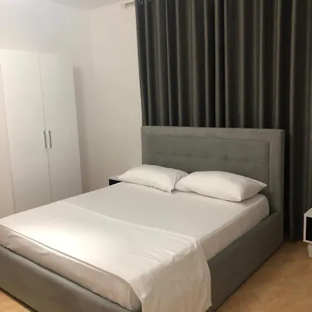 Zani's * Durrës