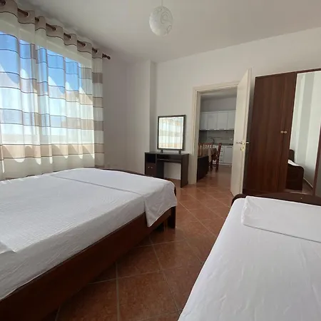 Apartment Zani's Durres